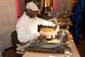 Read more about the article Cigar Roller Texas